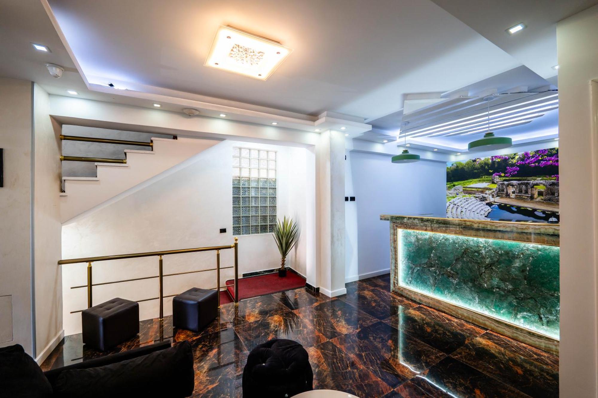 Diamond Boutique Saranda